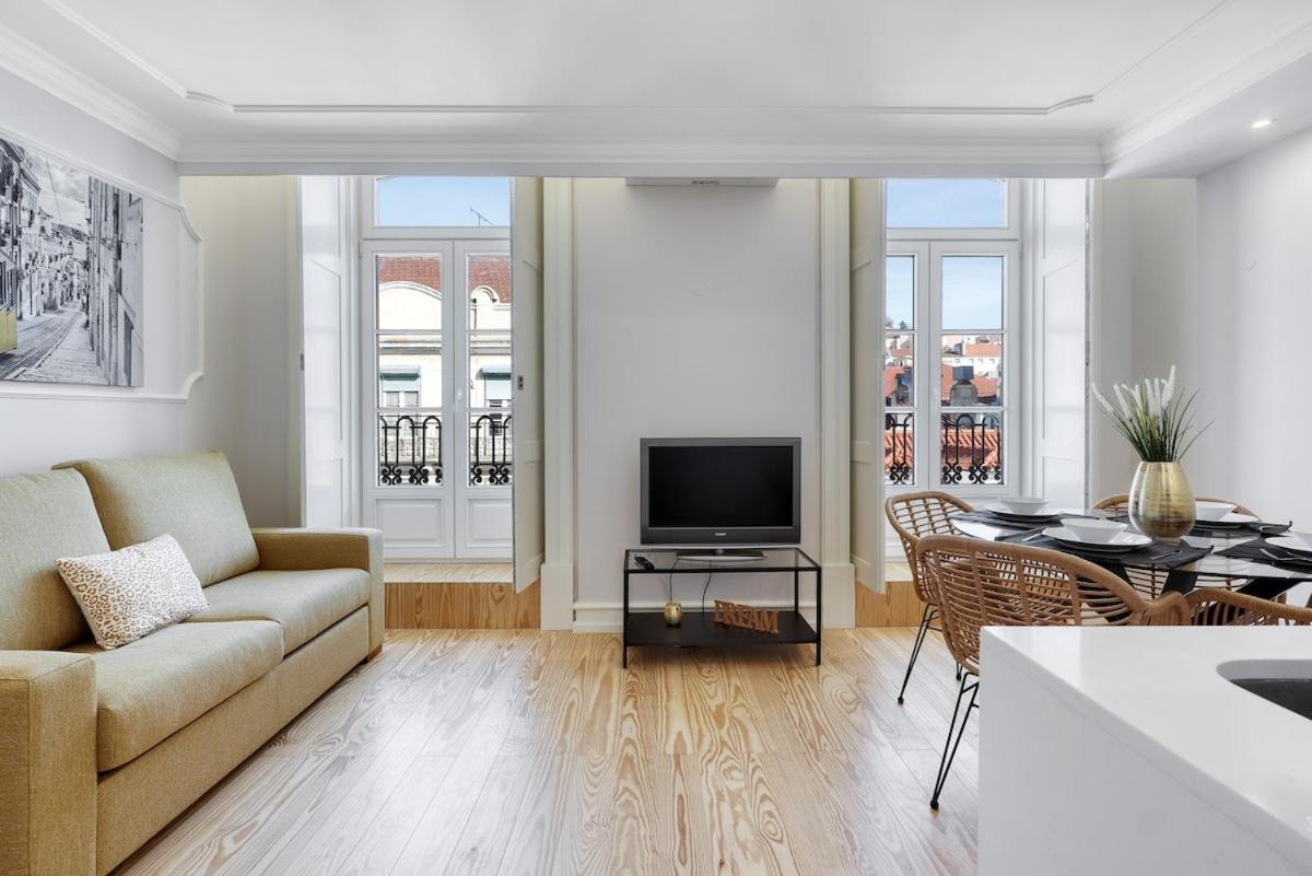 Lisbon Beautiful 2 Bedroom Apartment With Views In Rua Augusta 리스본 외부 사진